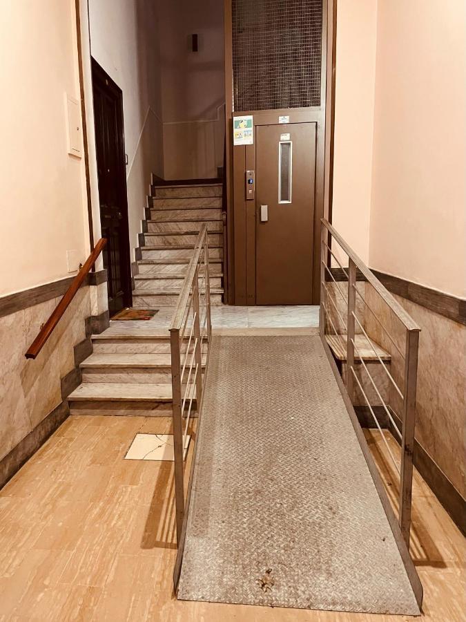La Titina Sella Bari Exterior foto
